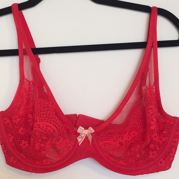 PINK Victoria's Secret Other - Victoria's Secret bra 32DD PINK Victoria's Secret Other - Victoria's Secret bra 32DD